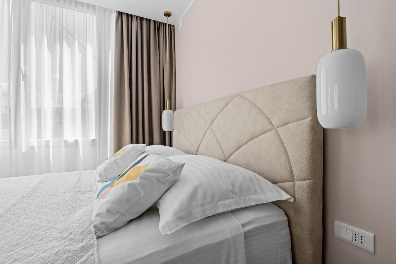 PUY Giardini M Studio Apartments מראה חיצוני תמונה
