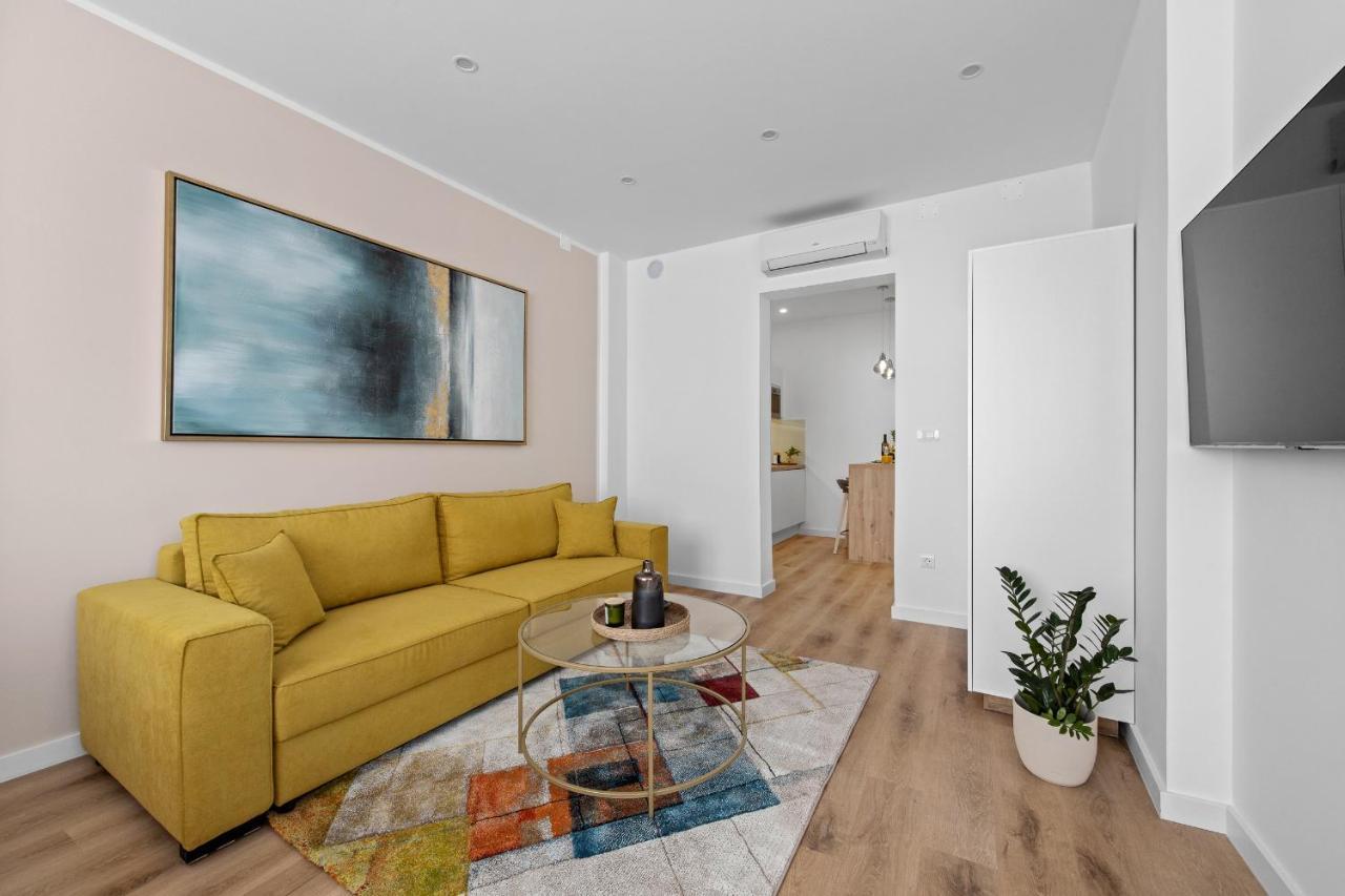 PUY Giardini M Studio Apartments מראה חיצוני תמונה